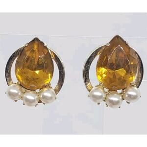 Vintage Coro Honey-Colored Pear-Shaped Stone and Faux Pearl Earrings